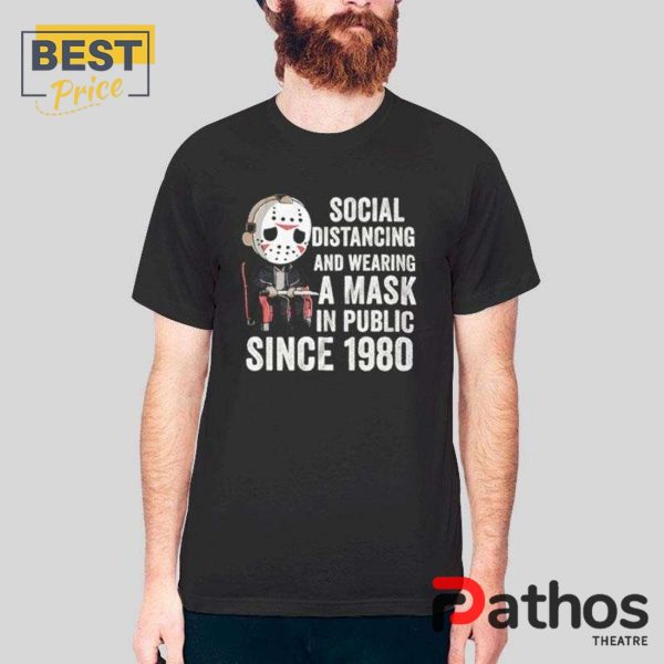 Funny Horror Halloween Social Distancing T-Shirt