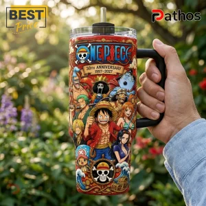 One Piece 30th Anniversary Stainless Steel Insulated Tumbler 2 One Piece 30th anniversary stainless steel tumbler with straw featuring Luffy and the Straw Hat crew on a red background.!