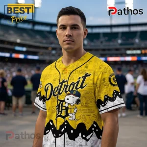 Peanuts x Detroit Tigers Mascot Illustrated Yellow Baseball Jersey 3 Peanuts x Detroit Tigers Mascot Illustrated Yellow Baseball Jersey
