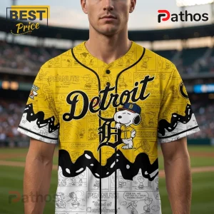 Peanuts x Detroit Tigers Mascot Illustrated Yellow Baseball Jersey 2 Peanuts x Detroit Tigers Mascot Illustrated Yellow Baseball Jersey