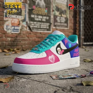 Omar Courtz Por Si Mañana No Estoy Custom Nike Air Force 1 Sneakers 3 Omar Courtz Por Si Mañana No Estoy Custom Nike Air Force 1 sneakers with pink, blue, and white leather on brick street.