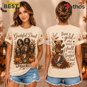 Grateful Dead Fall Dancing Bear T-Shirt featuring band members, autumn leaves, pumpkins, and a bear graphic on cream fabric.